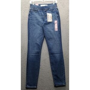 Levi's Pull-On Skinny Jeans Womens 2M Blue Denim Totally Shaping 94455-0021